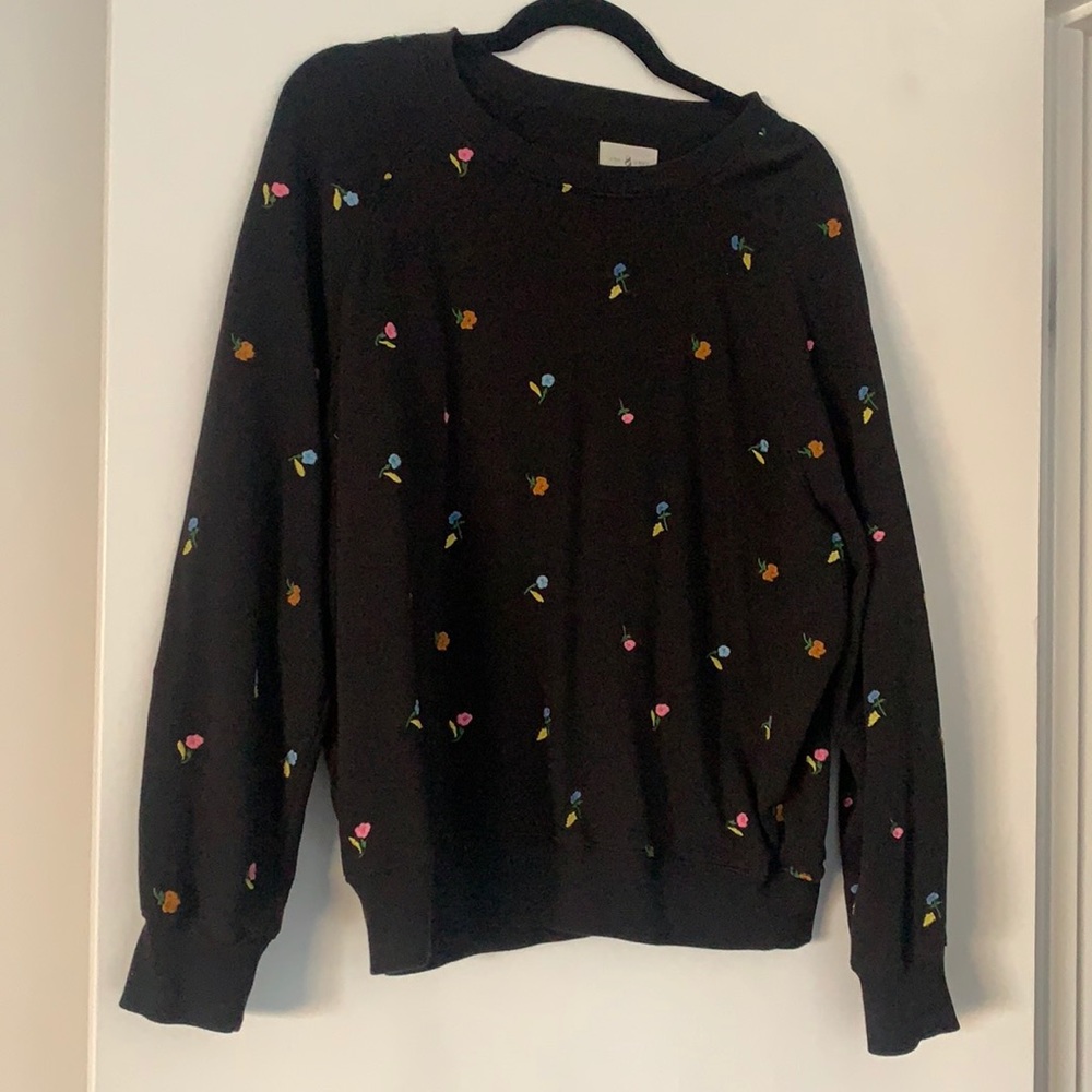 Black floral sweater!!!